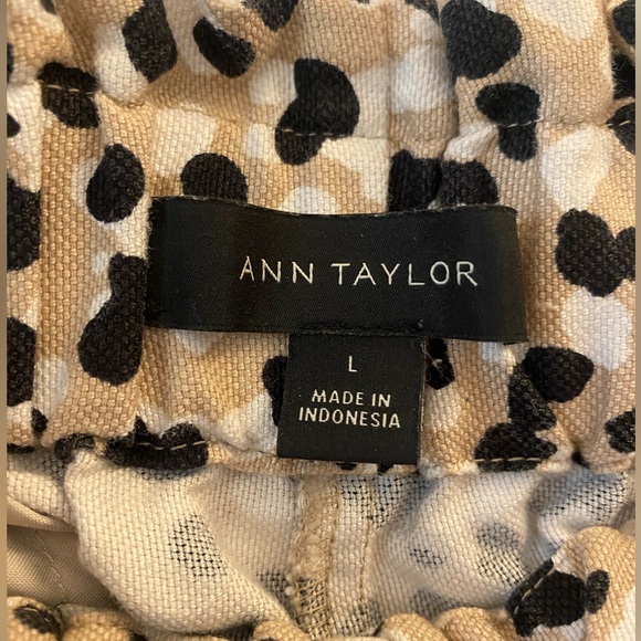 Cheetah scrunch waist pants, Ann Taylor, size large, good condition - Picture 4 of 4